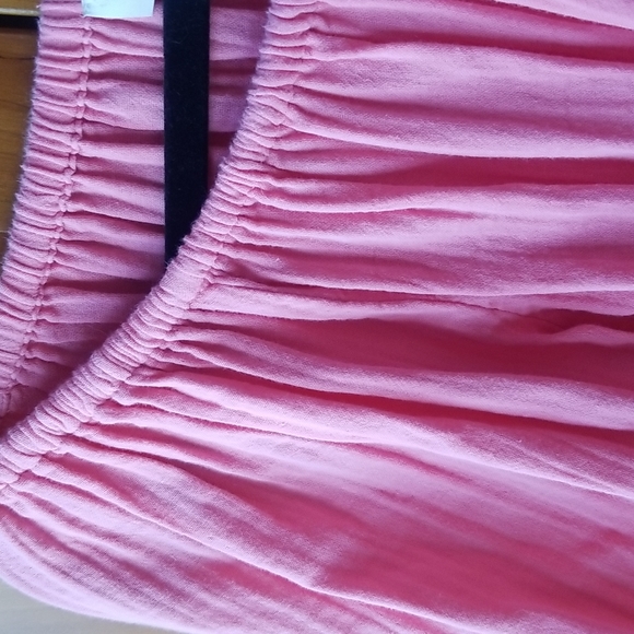 Loft crinkly cotton, on/off shoulder pullover in cute pinky shrimp shade, LP - Picture 2 of 2